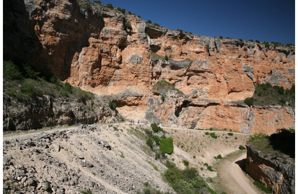 Les Monts Universels